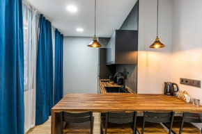 VR LATINA APARTMENTS